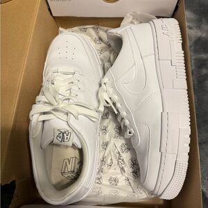 Nike Air Force 1 Pixel Sneakers